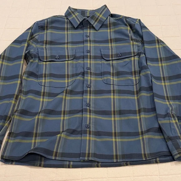 Mountain Hardwear Men's Blue and Yellow Plaid Shirt - Picture 6 of 8